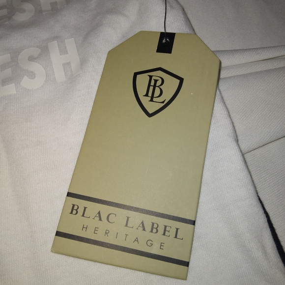 Blac Label T-Shirt - Picture 6 of 6